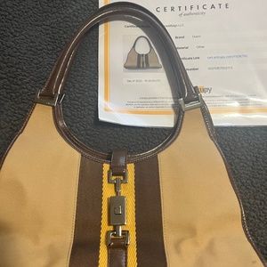 Vintage Jackie O Gucci bag